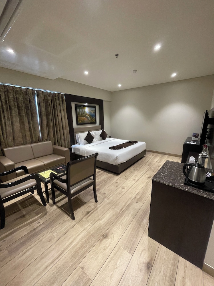 Hotel Virgo Sumeru 22/50