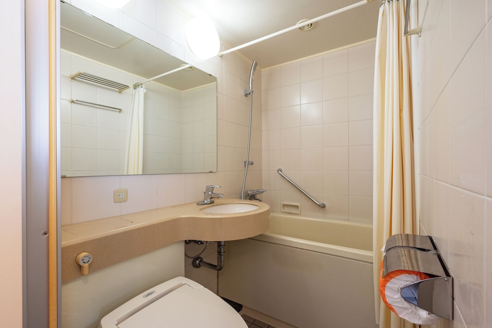 APA Hotel Shonan Tsujido Ekimae 45/49