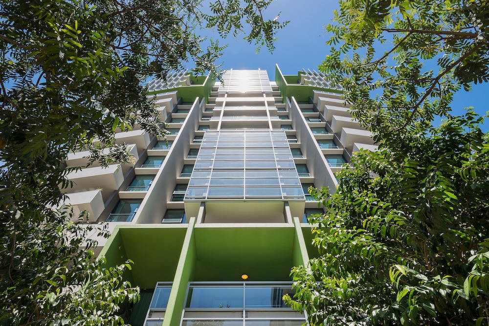 SKD Suites 5/31