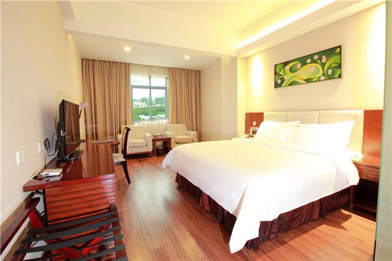 Lavande Hotel (Dongguan Tangxia Tianhong Shopping Center) 10/54