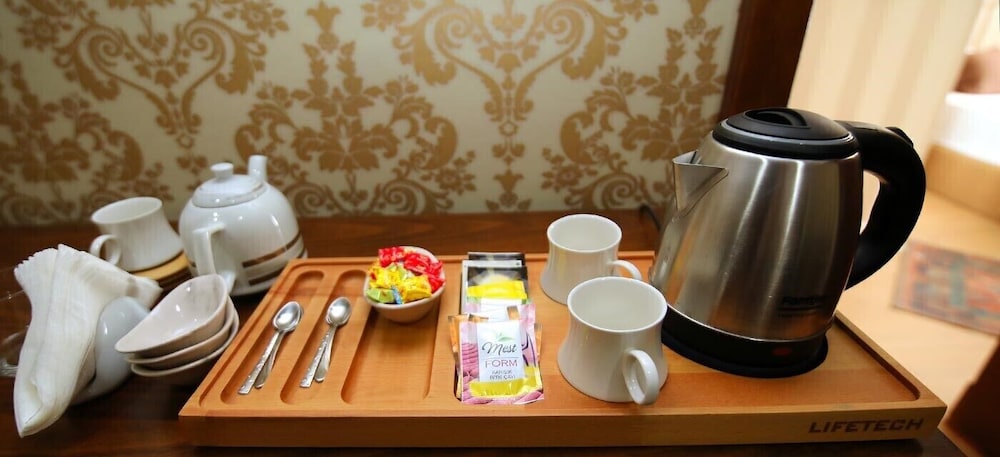 Tiryandafil Hotel 34/44