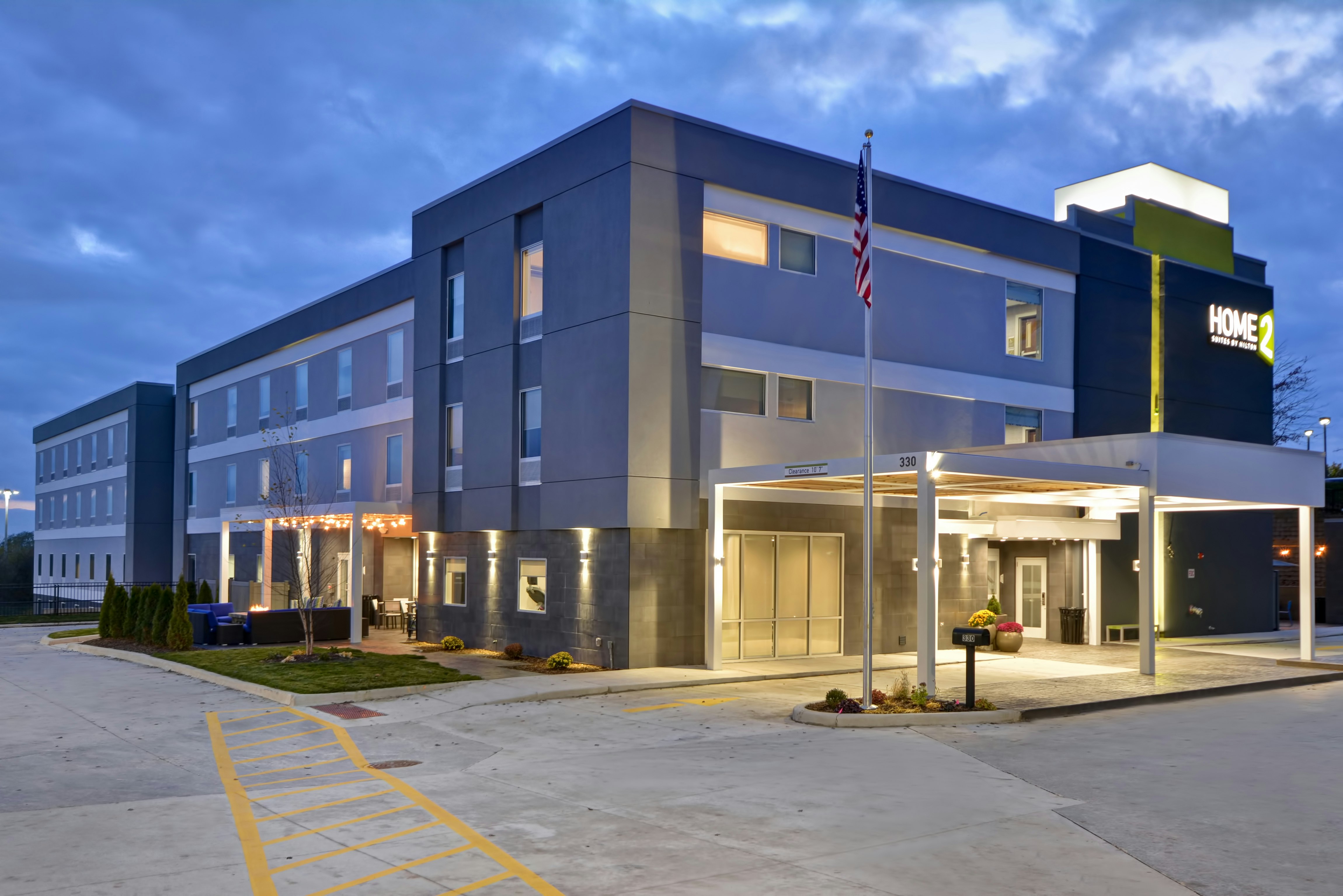 Home2 Suites By Hilton Grand Rapids North 23/25