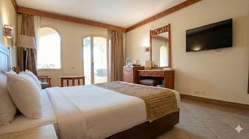 Romance, Queen Bed, with View