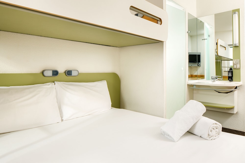 Ibis Budget Sheffield Arena 26/55