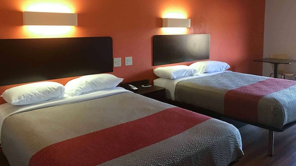 Motel6 White, GA - Cartersville 16/36