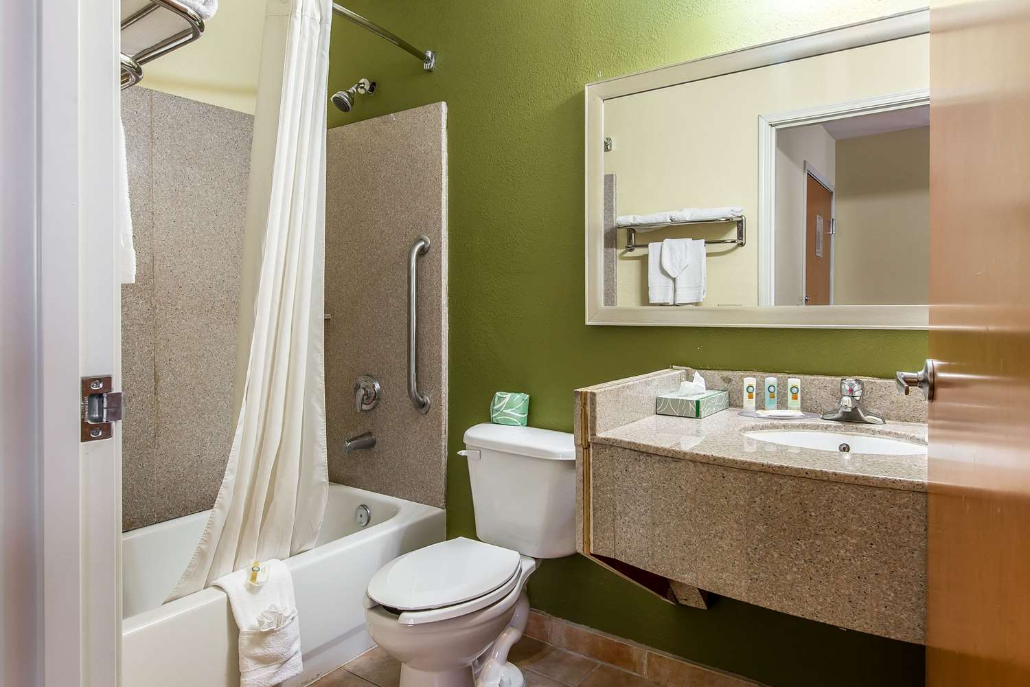 Quality Inn Hanceville US Hwy 31 44/44