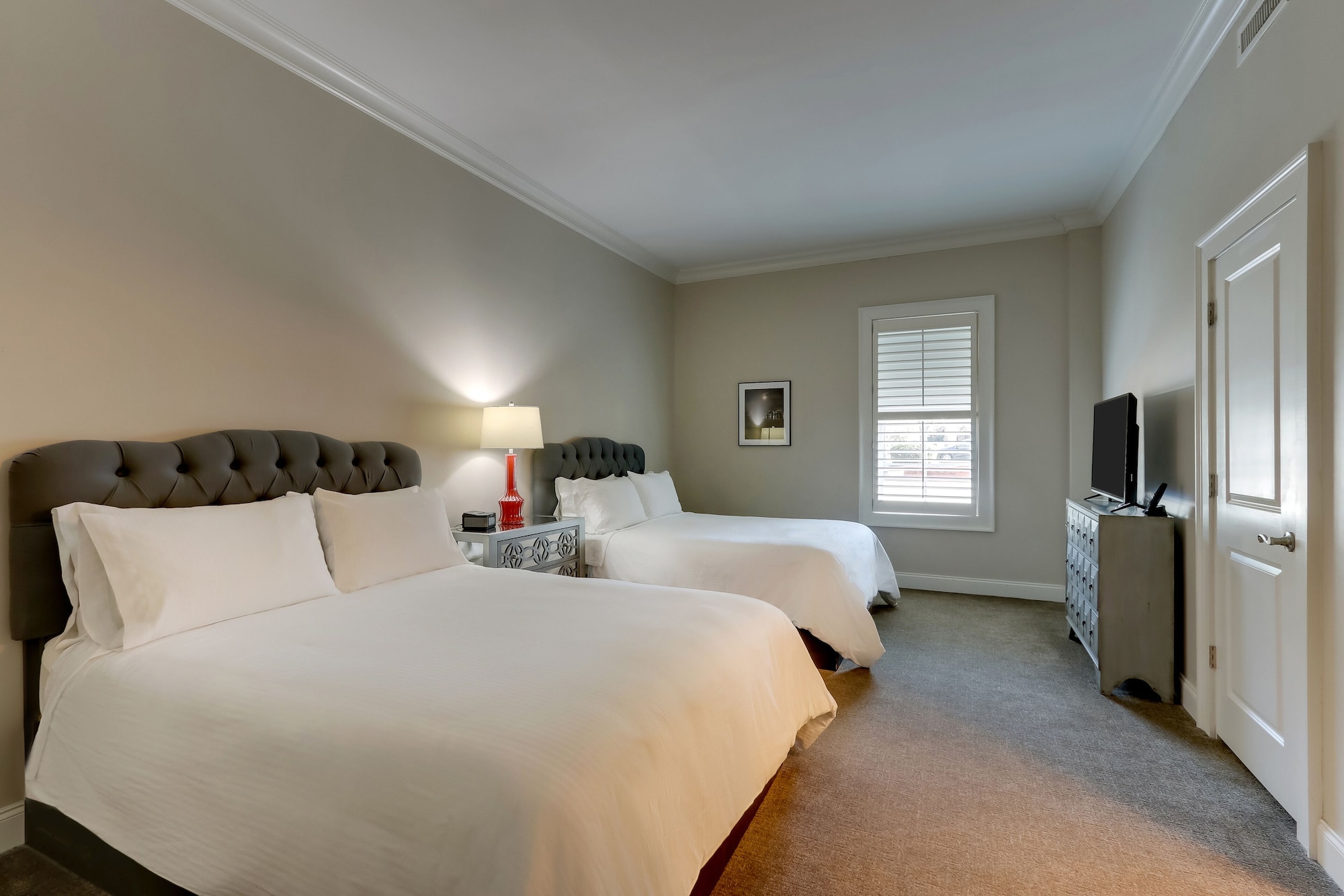 Suite, 2 Queen Beds, Sofa