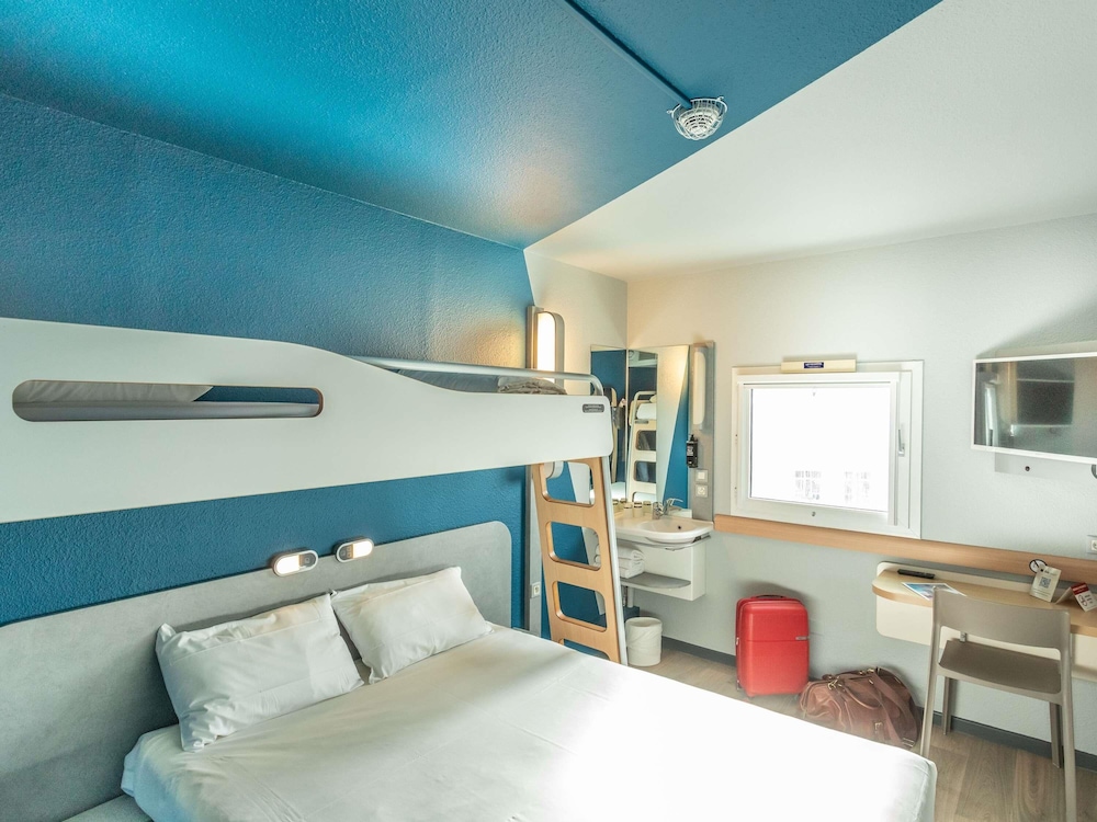 Ibis Budget Bourges 20/46