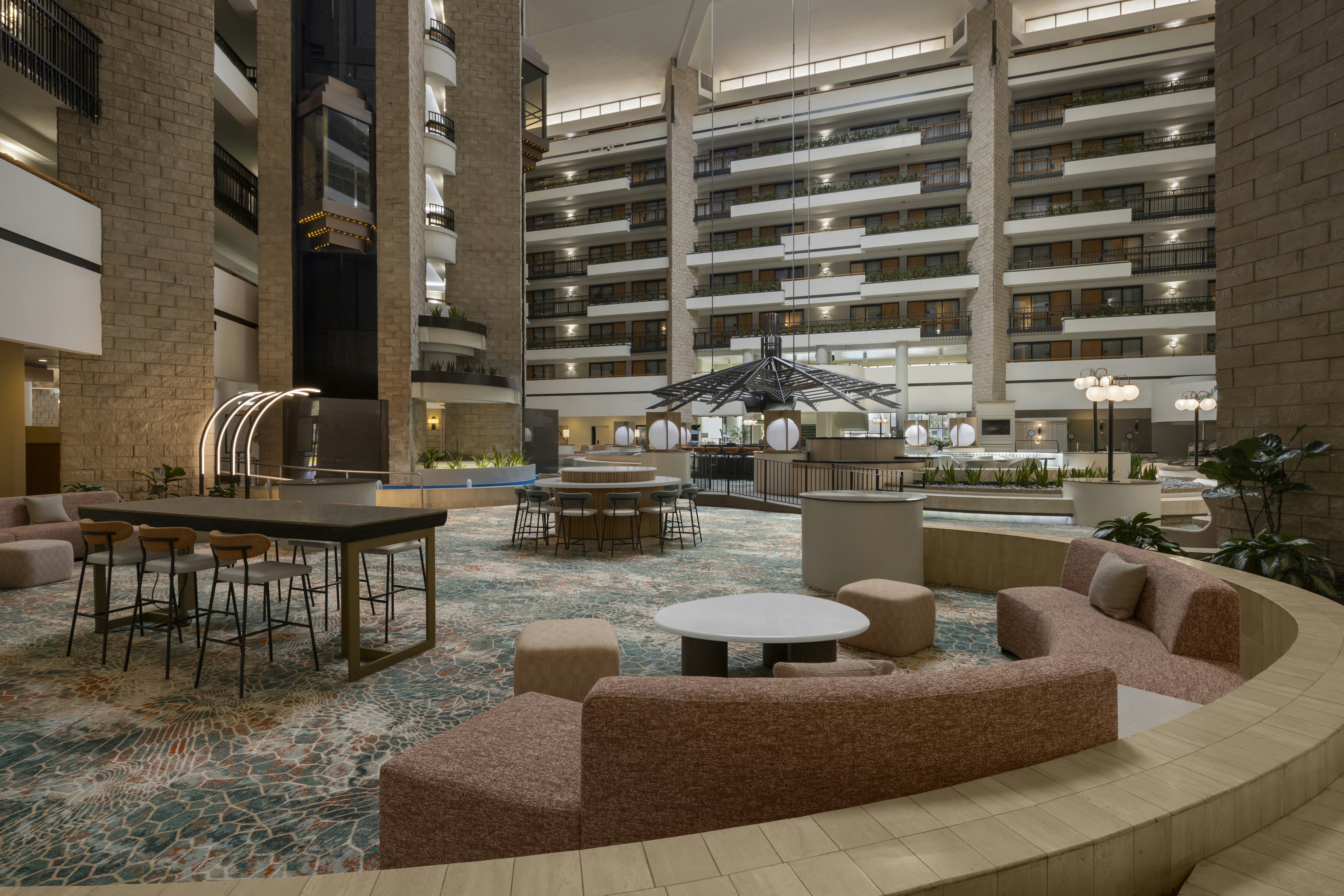 Embassy Suites by Hilton Orlando International Drive ICON Park 60/86