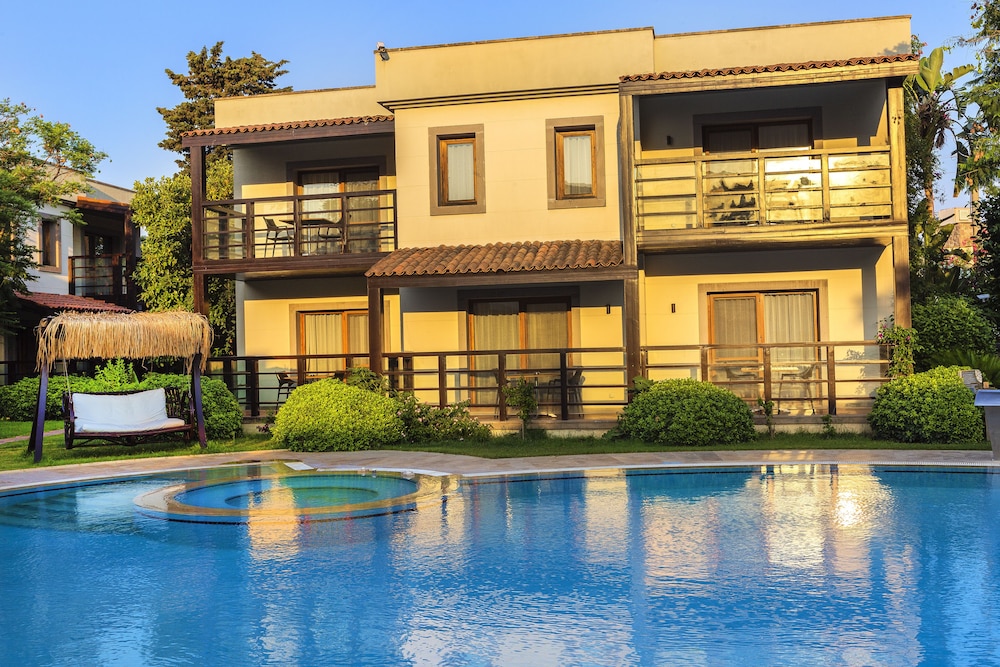 Faros Bodrum Golturkbuku 2/50