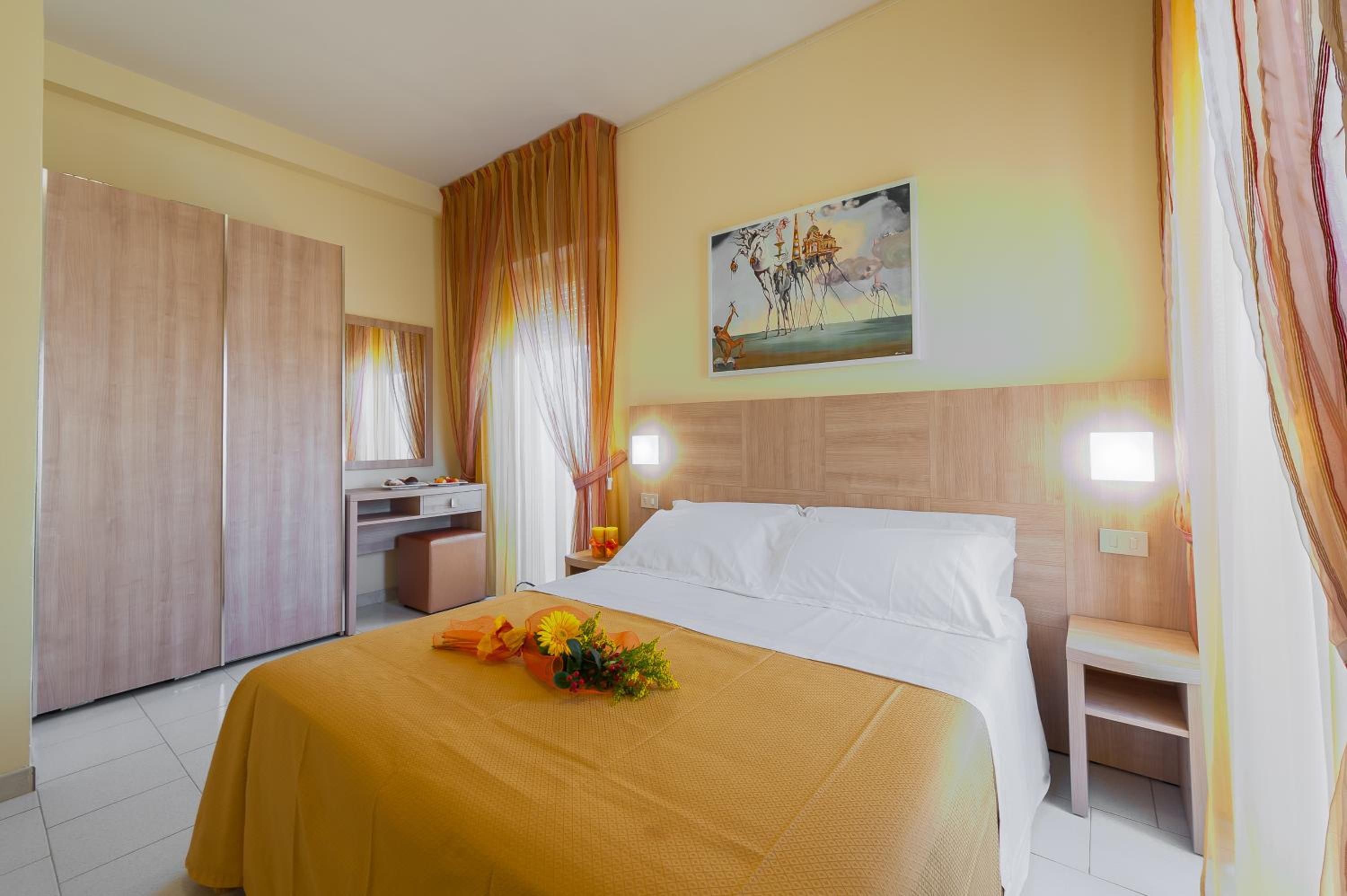 Hotel Corinna 17/50