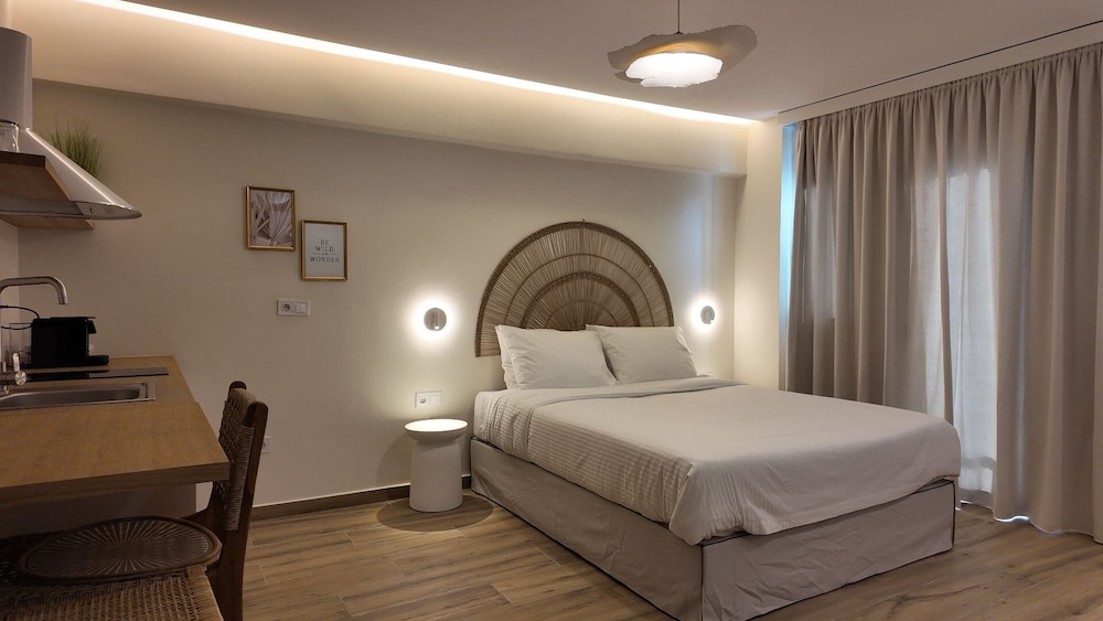Euphoria Apartments 17/56