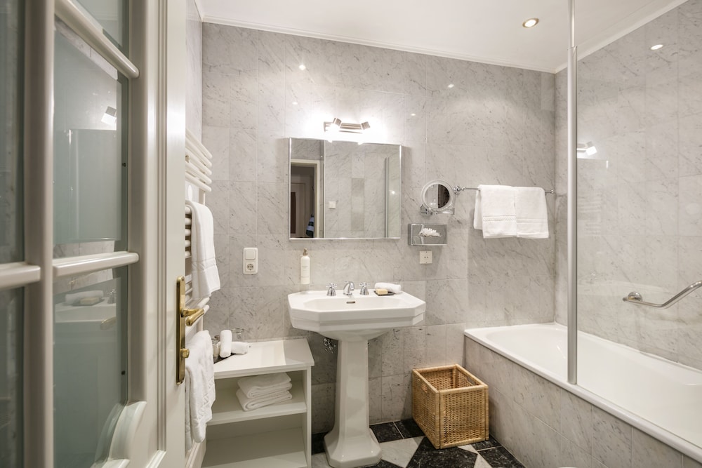 Hotel Landhaus zu Appesbach 49/50