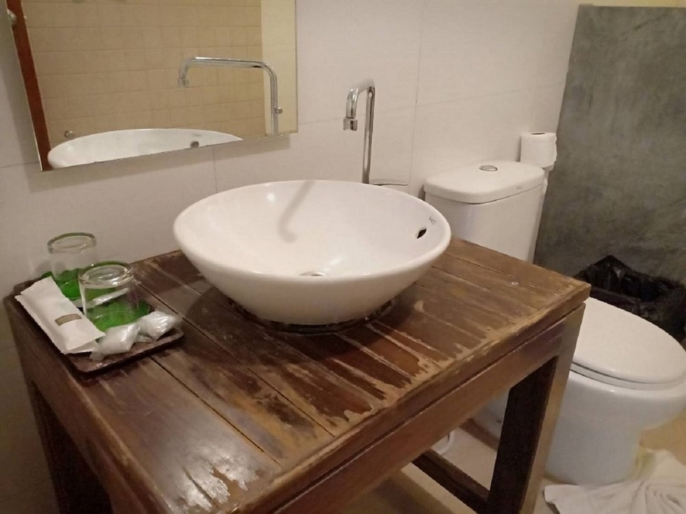 Nana Resort Kaengkrachan 62/65