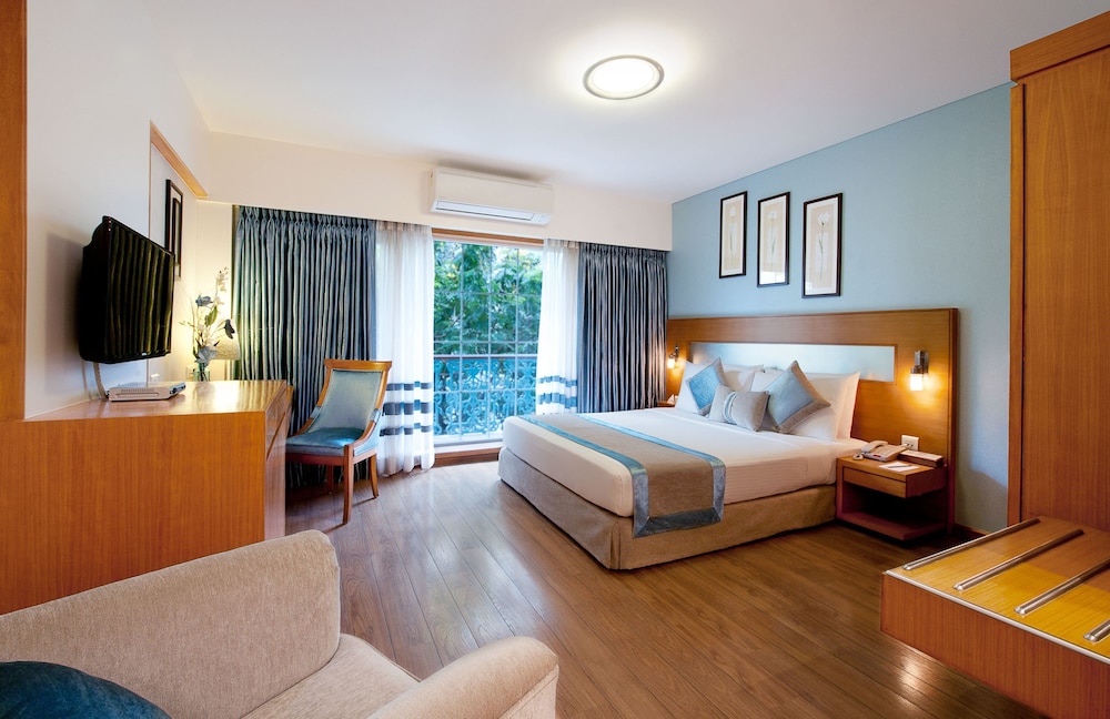 Grand Residency Service Apartment 27/40