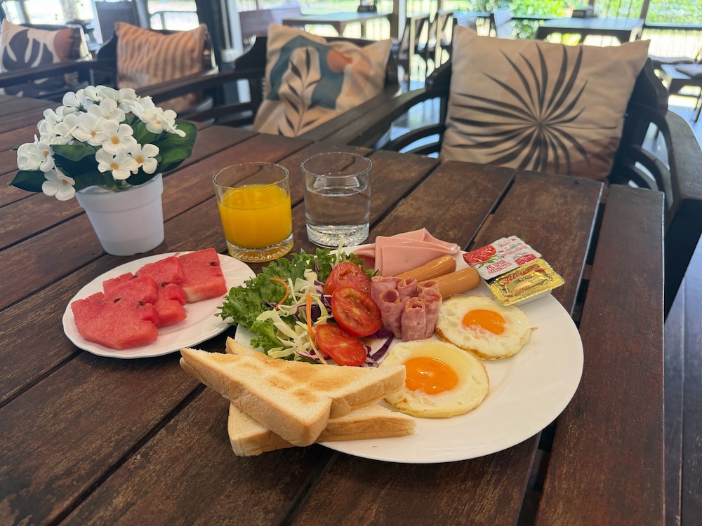 Pan Beach Bungalows 37/50