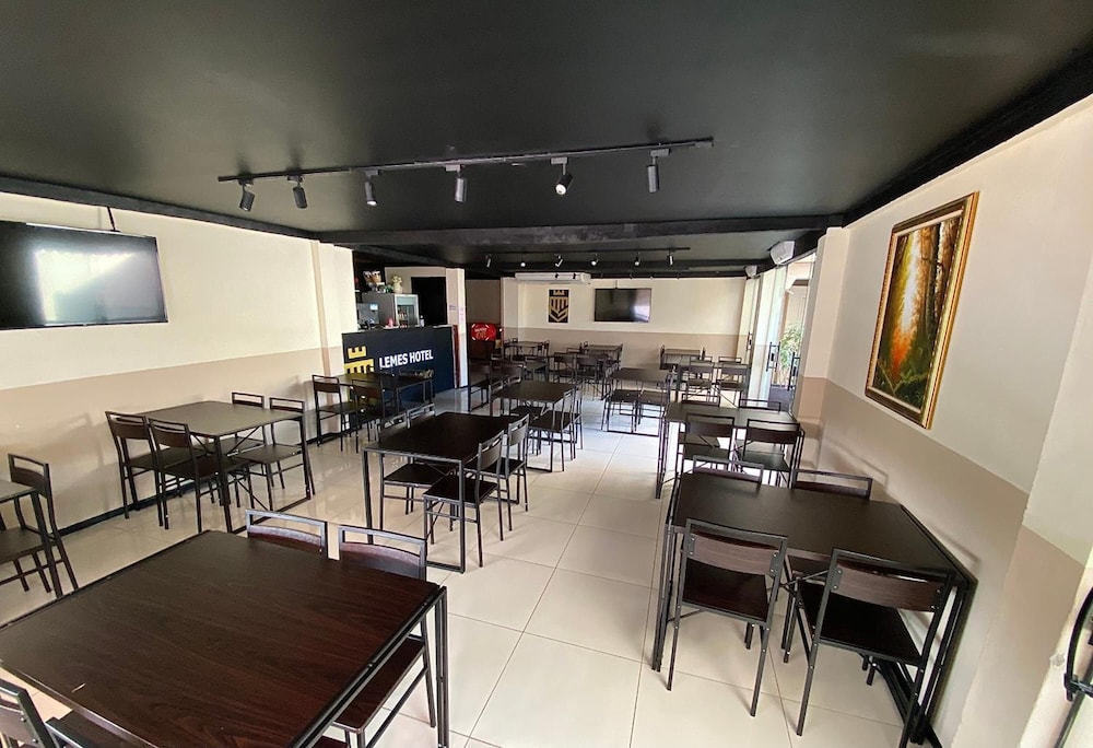 Lemes Hotel 36/50