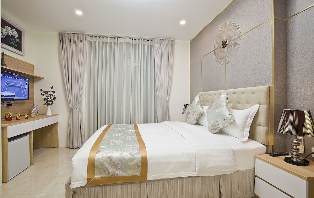 Dlmos Hanoi Hotel 5/29