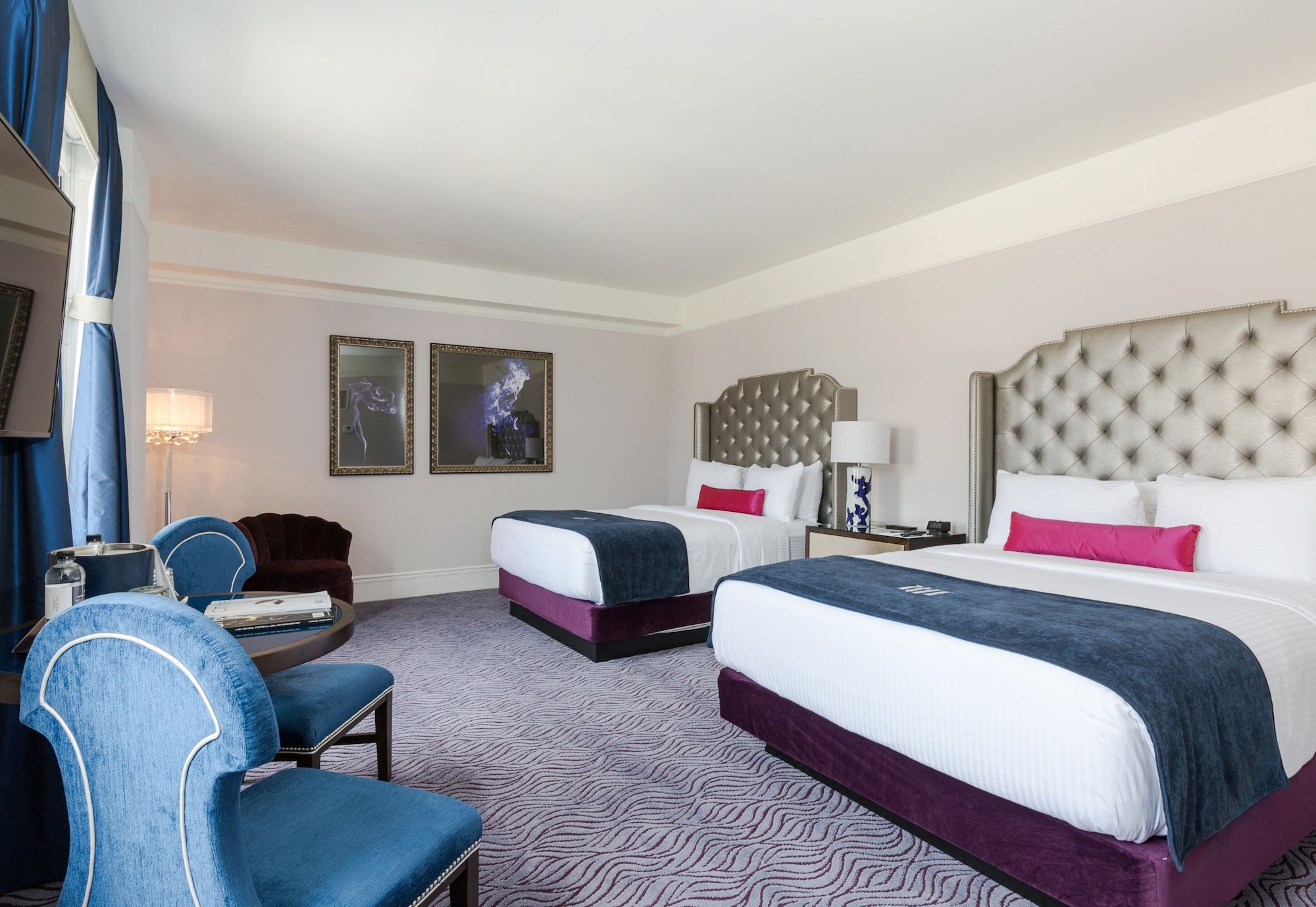 PREMIER, 2 QUEEN BEDS
