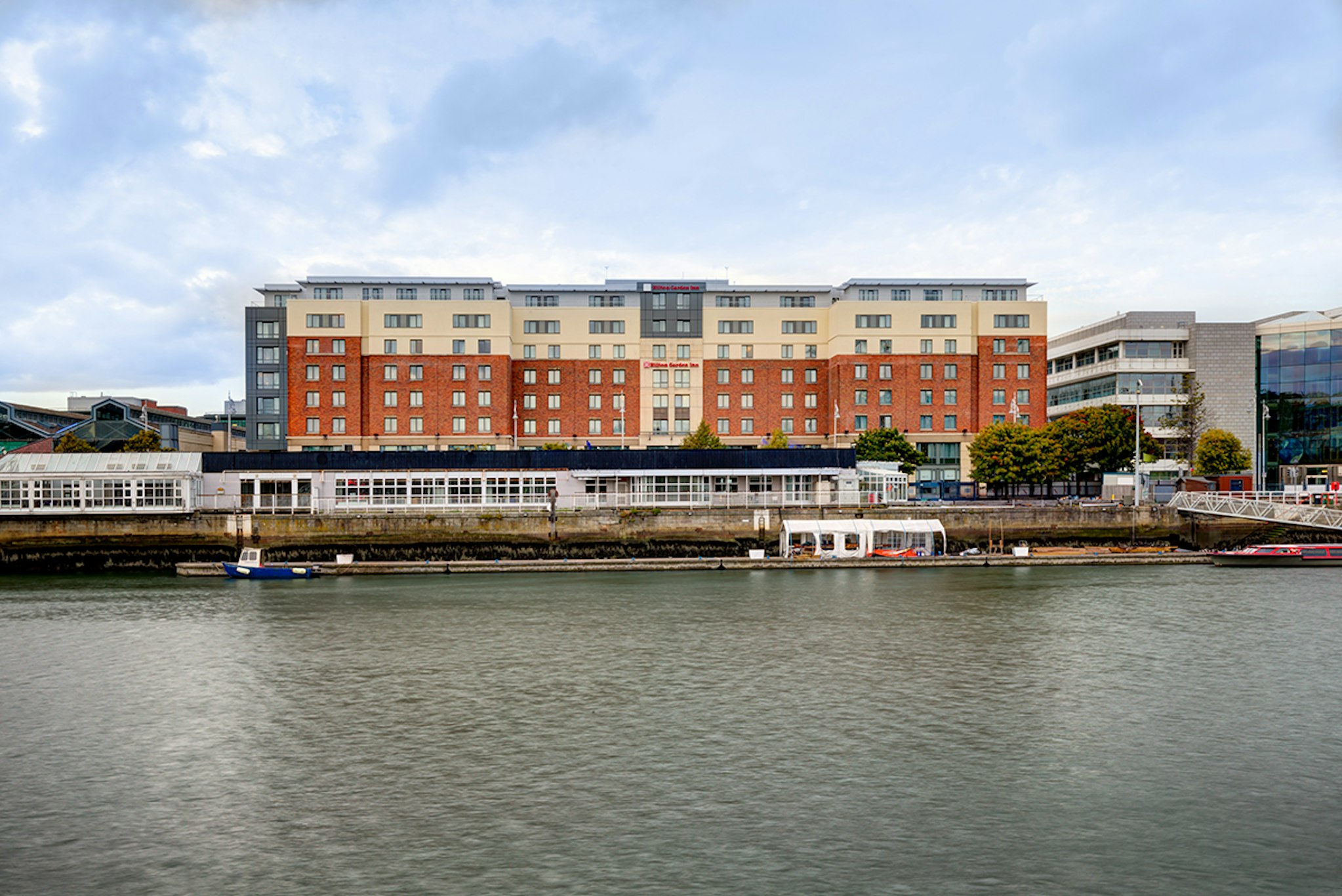 Hilton Garden Inn Dublin City Centre 70/72