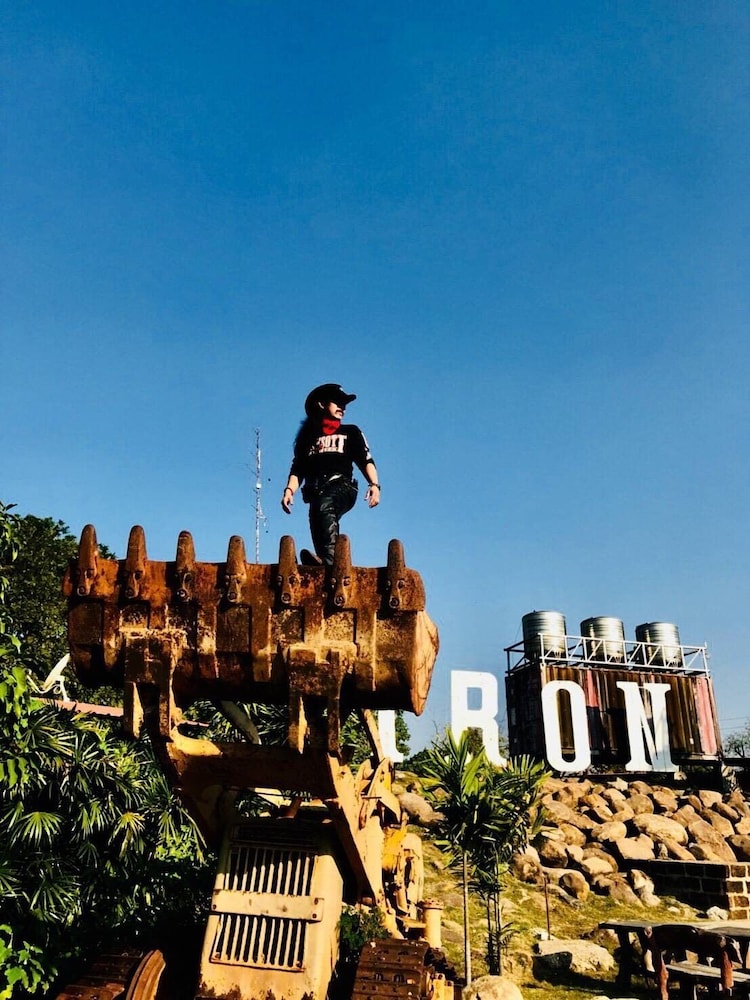 Iron Resort&Hotel 40/49