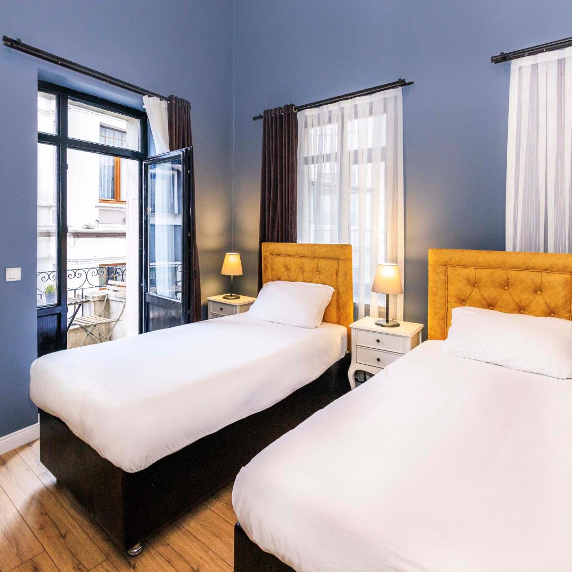 family suite, balcony