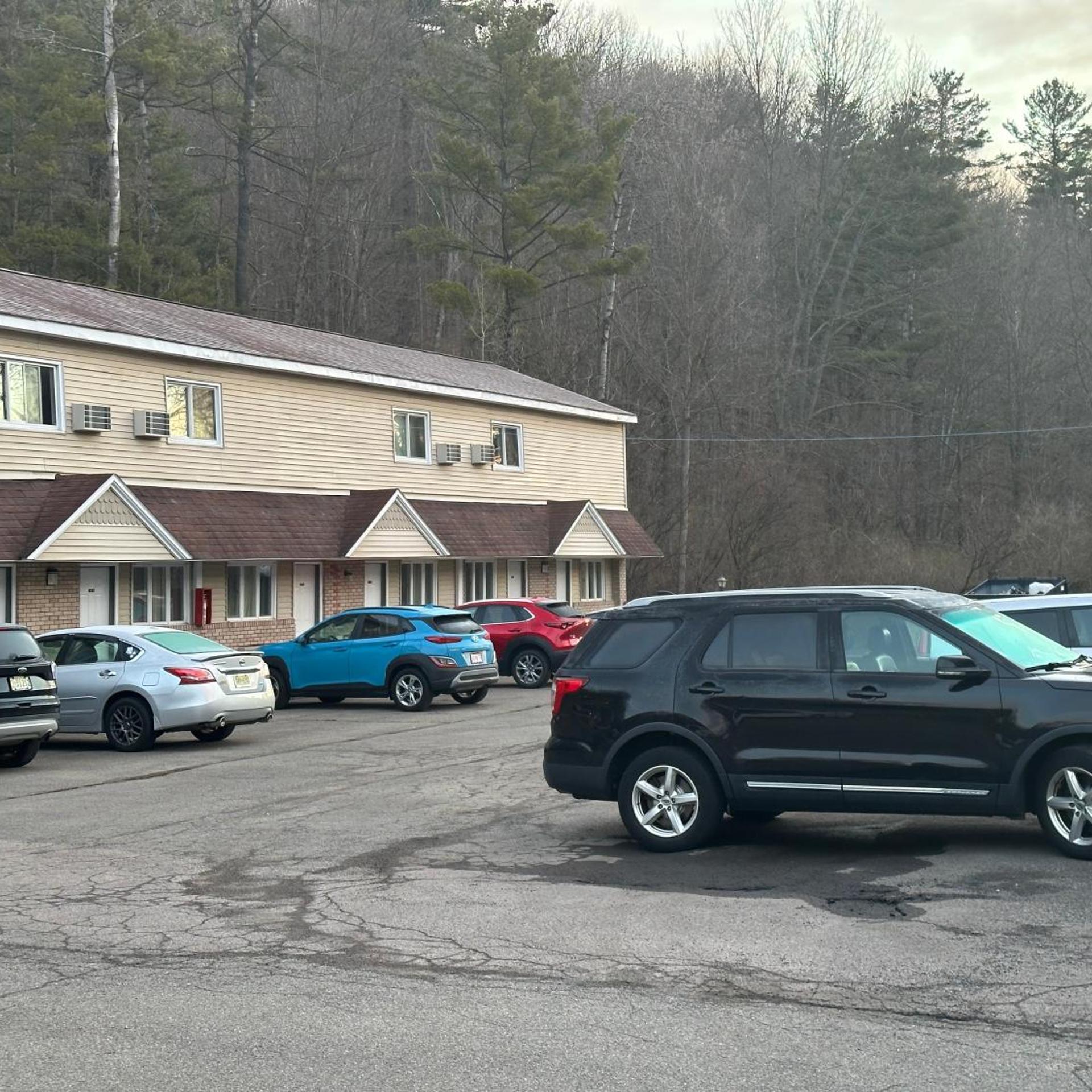 Economy Inn Alfred NY 18/30