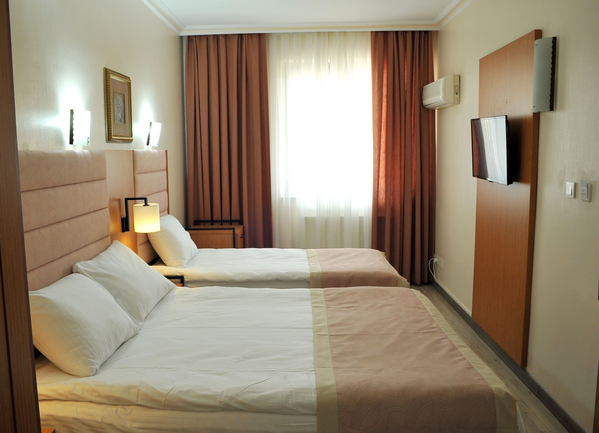STANDARD, TWIN BEDS