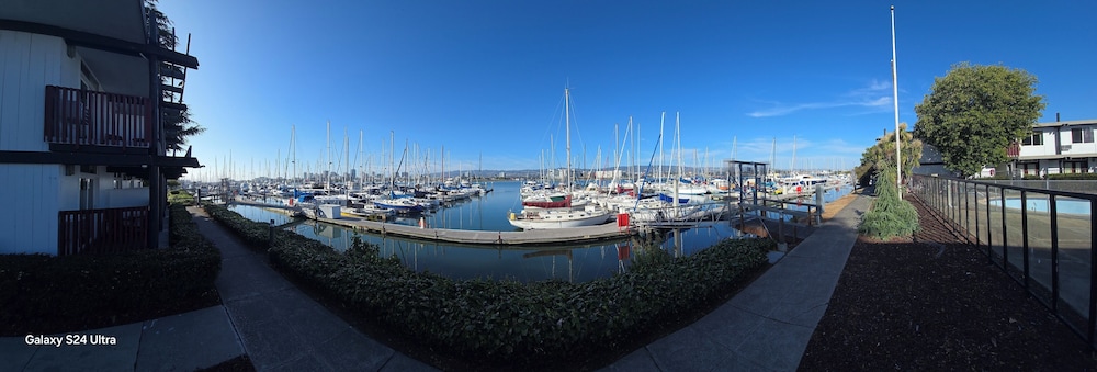 Marina Village Inn 31/50