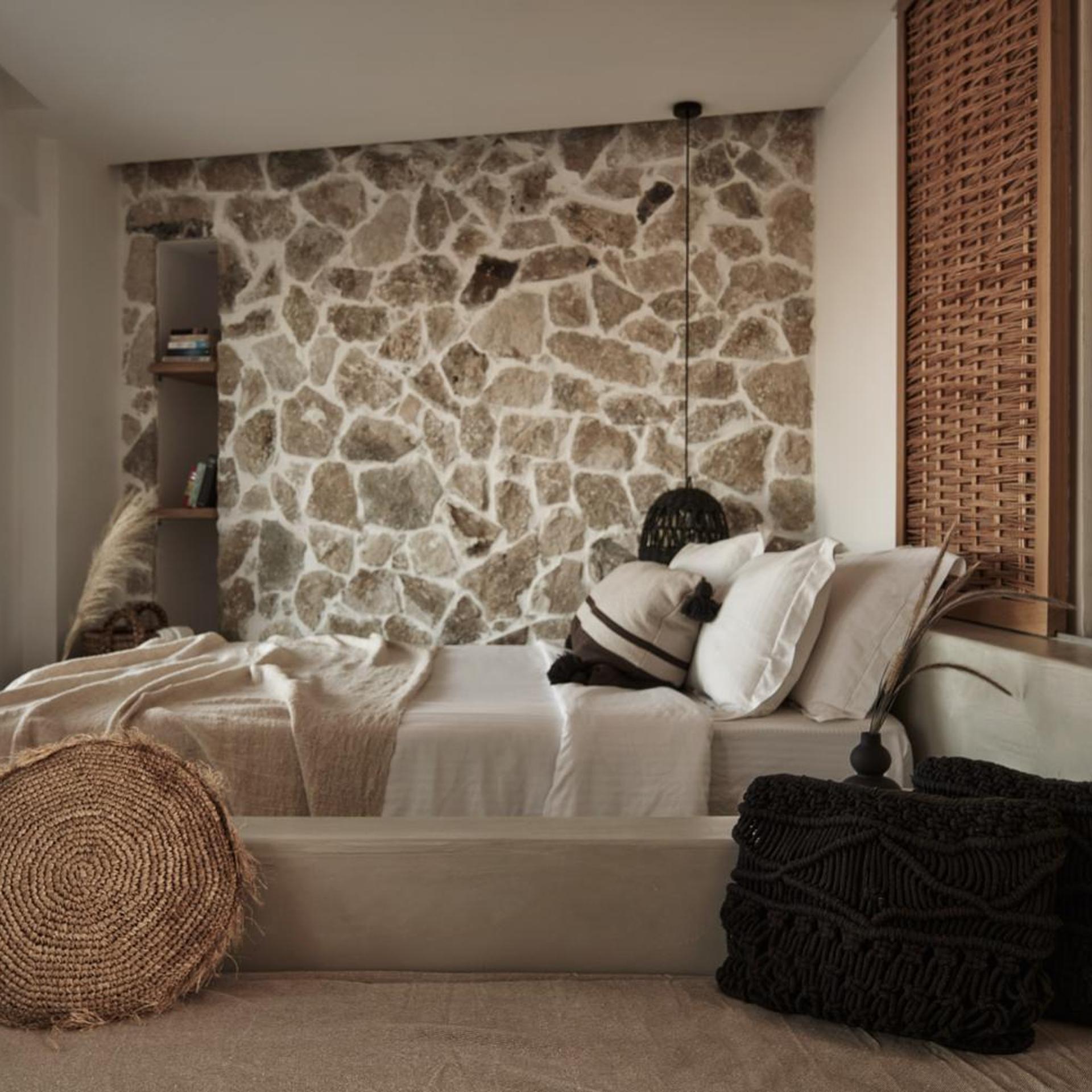 PREMIUM, DOUBLE BED, GARDEN VIEW