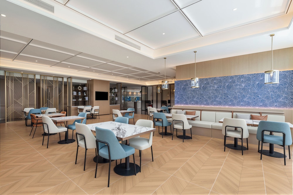 Holiday Inn Express Xinxiang Pingyuan New Area by IHG، Xinxiang 36/50