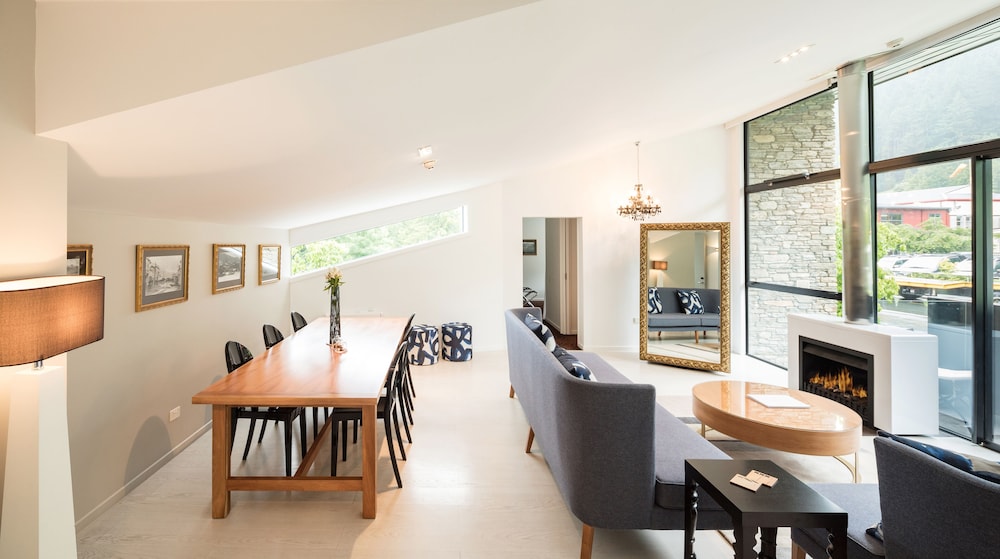 Queenstown Park Boutique Hotel 57/77