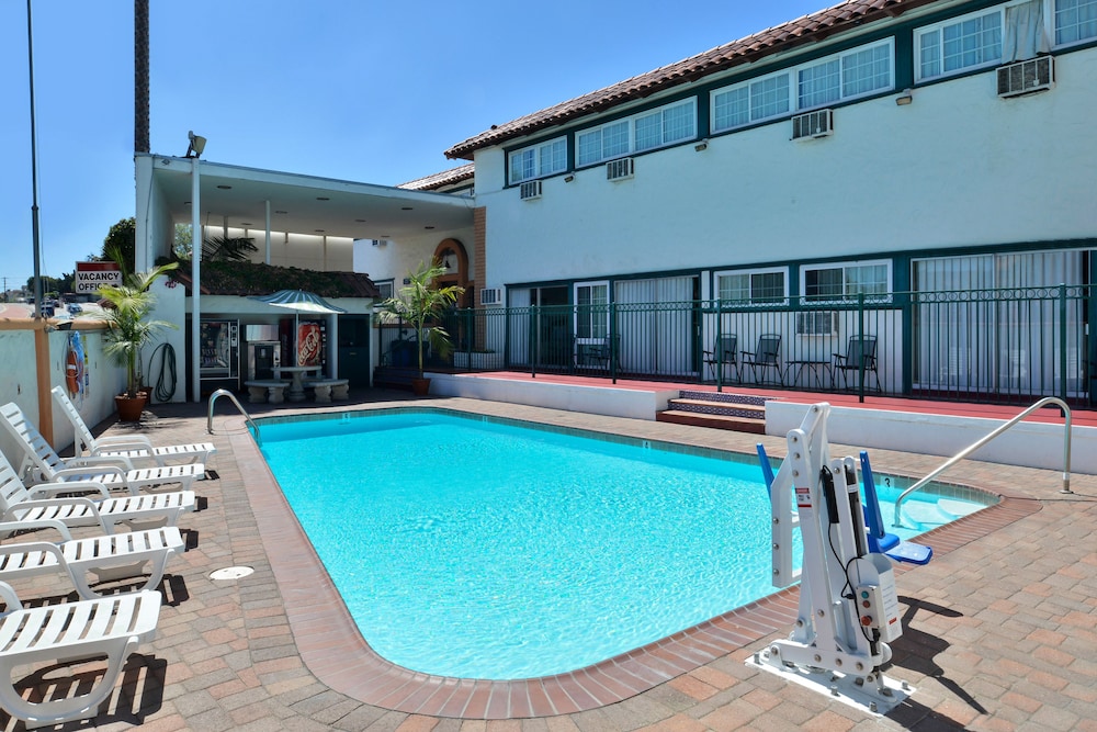 America S Best Value Inn San Diego Loma Lodge 7/27