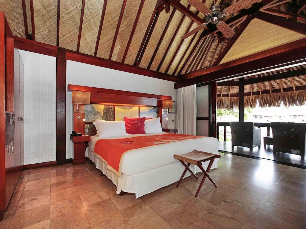Sofitel Kia Ora Moorea Beach Resort 18/50