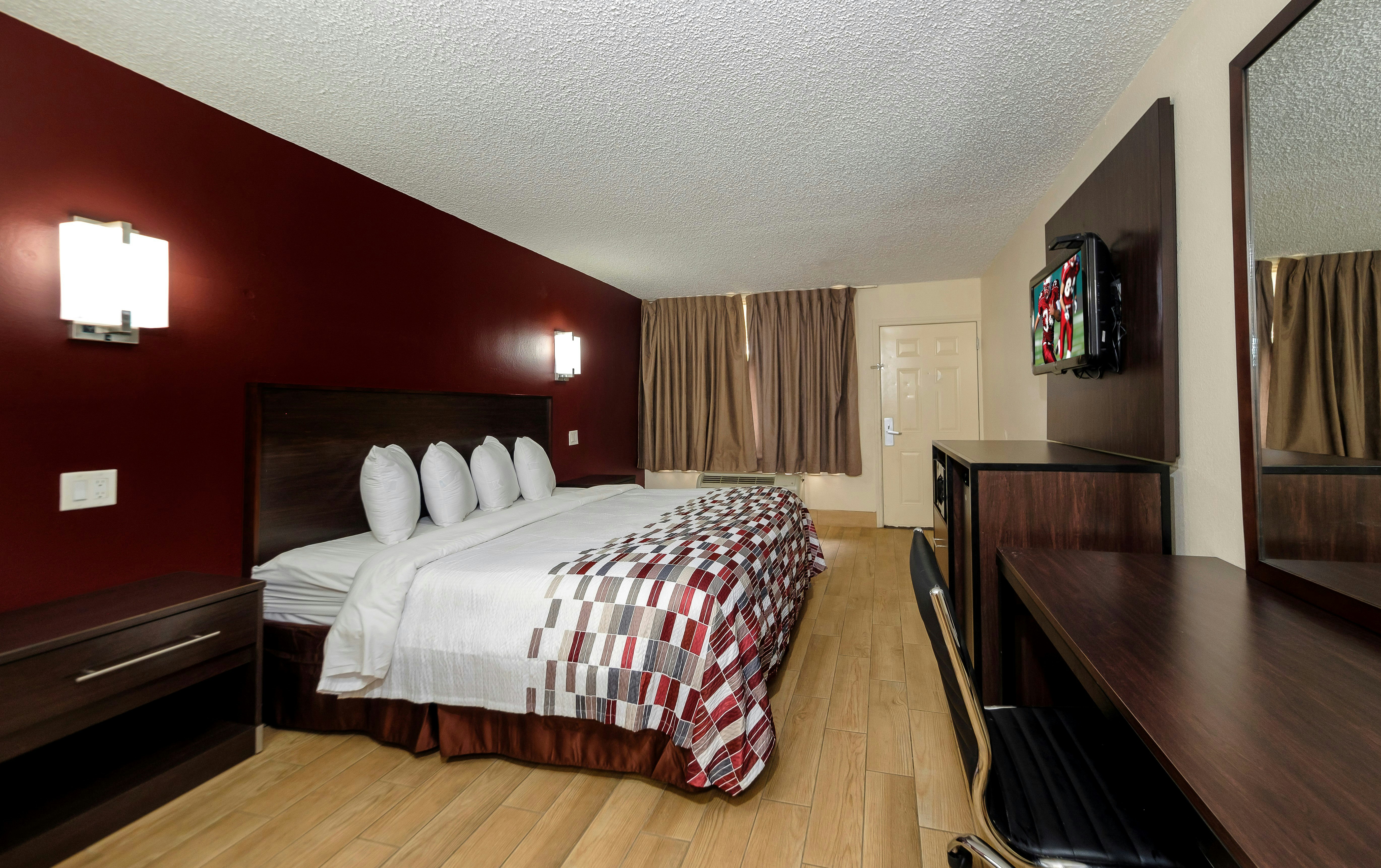 Superior, King Bed