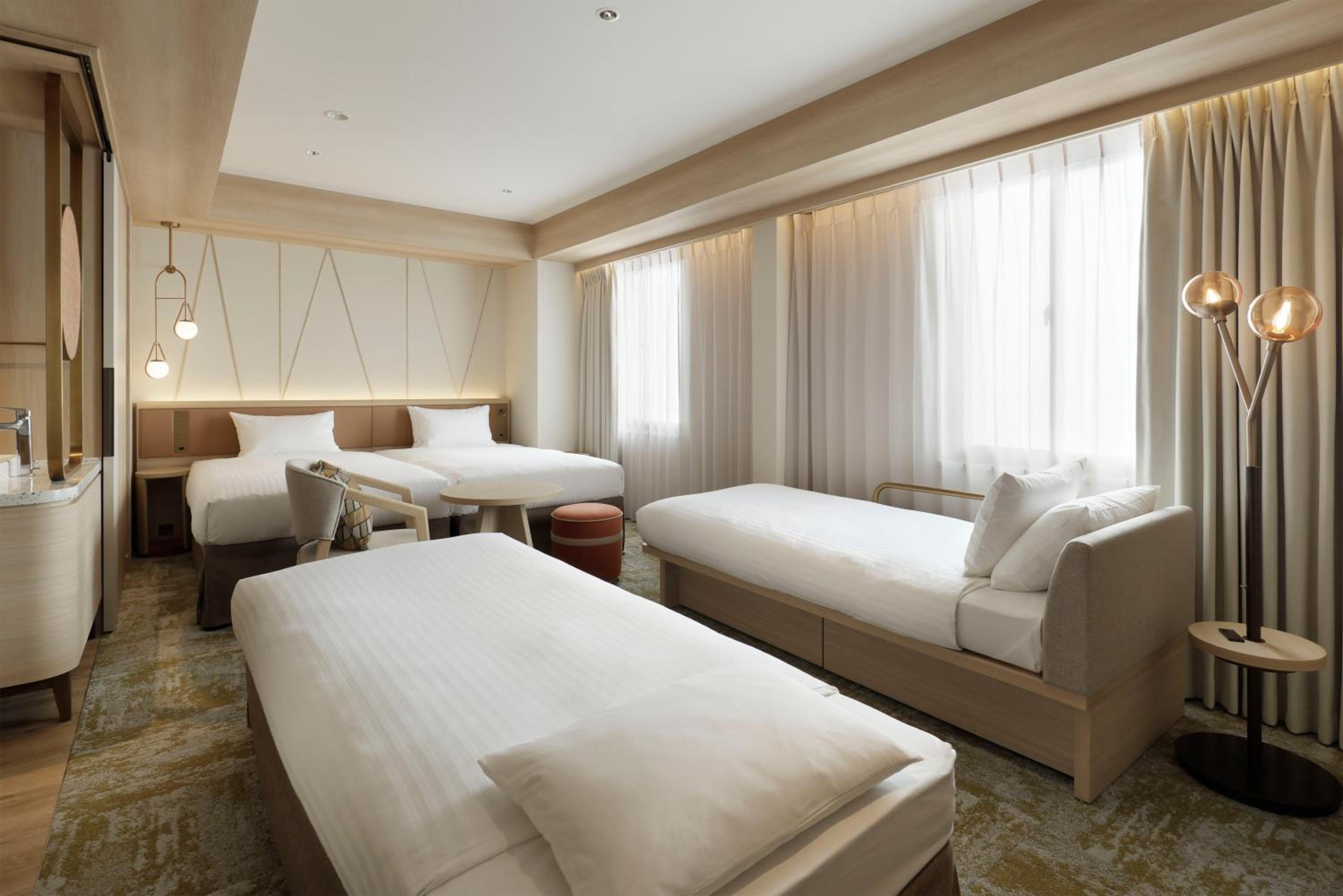 Executive, 4 Beds, 2 Beds, Two Extra Beds