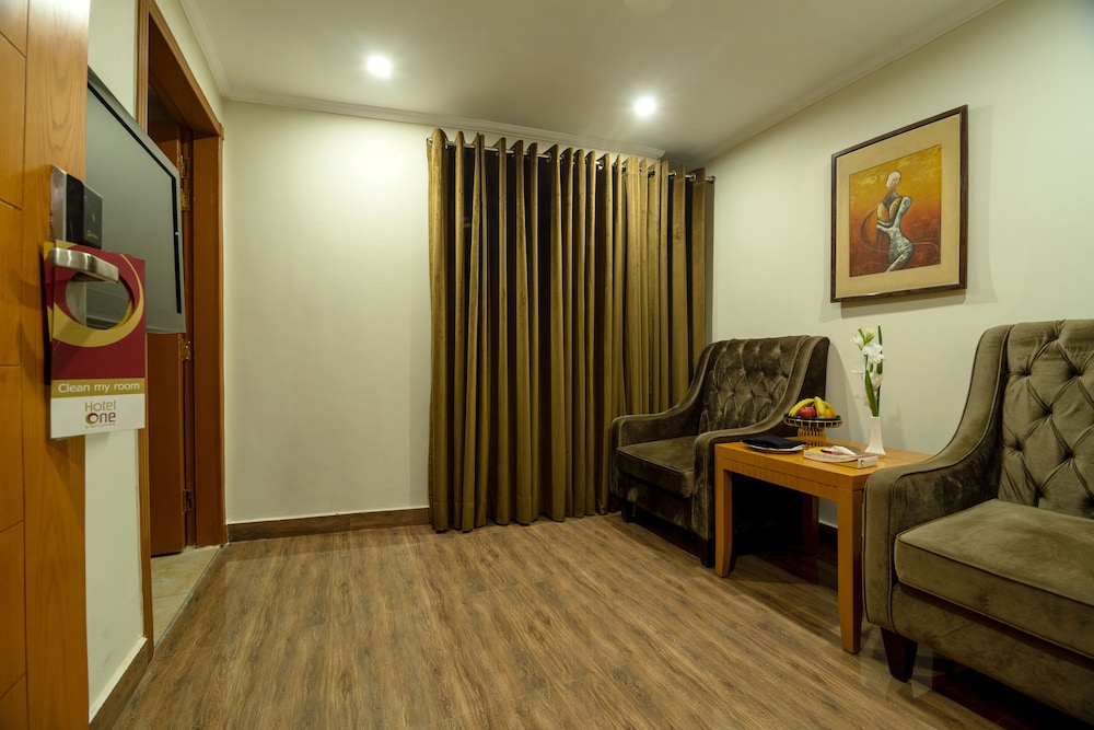 Hotel One Tower Gulberg 28/32