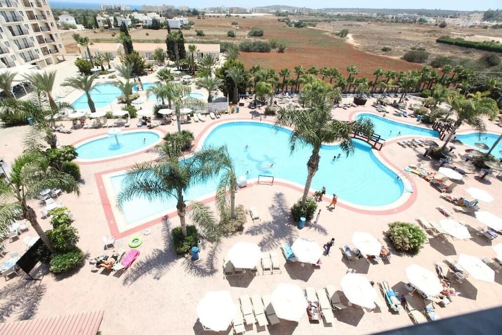 Tsokkos Gardens 37/39
