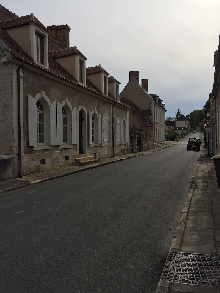 Boutique Hotel B&B Fleurie، بورجيز 39/50
