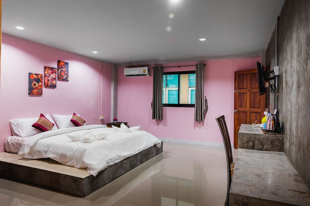 SUPERIOR, DOUBLE BED