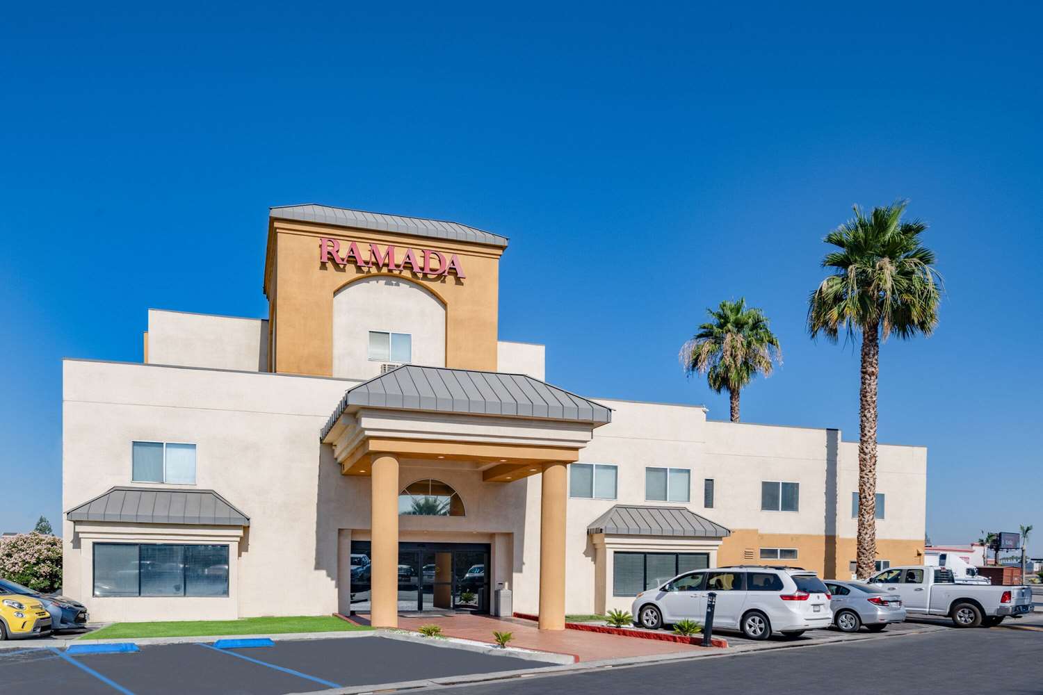 Ramada by Wyndham Bakersfield North 2/44