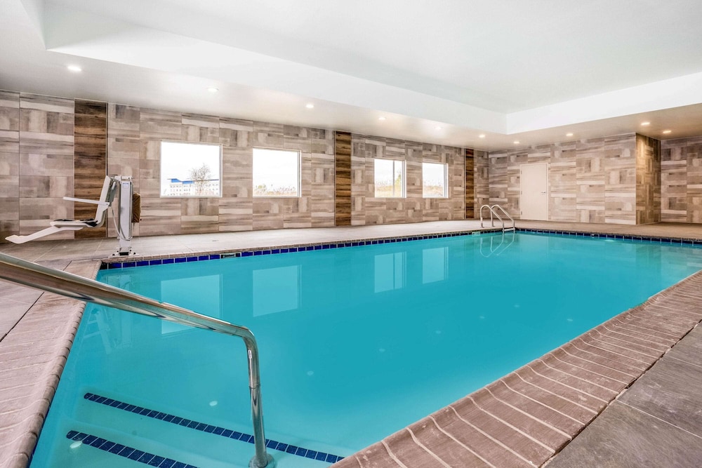 La Quinta Inn & Suites by Wyndham Katy 9/43