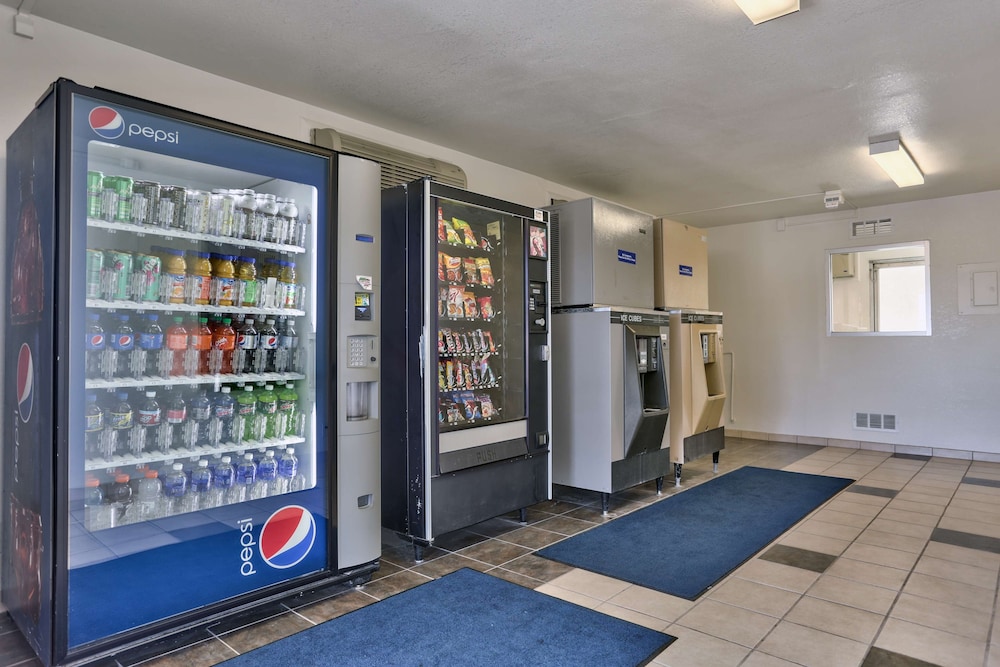 Motel6 Flagstaff, AZ - Butler 43/50