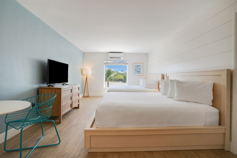 Fisher Inn Resort & Marina 22/66