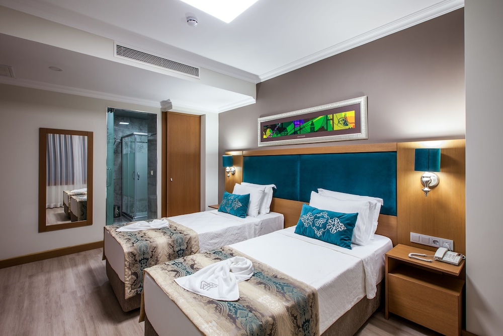 Ferman Hilal Hotel 24/63
