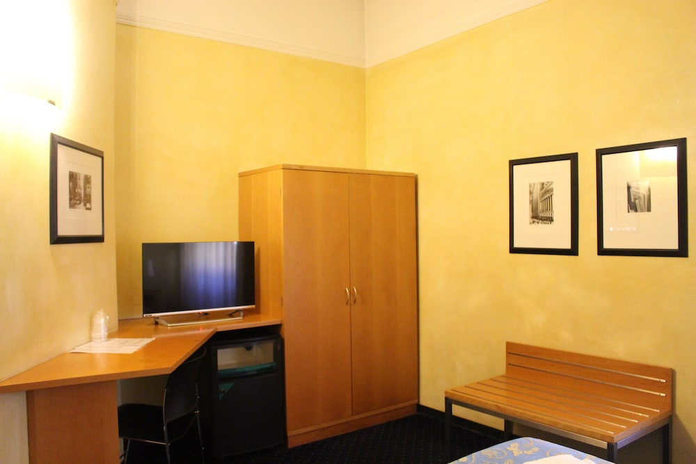 Club Hotel Milan 48/55