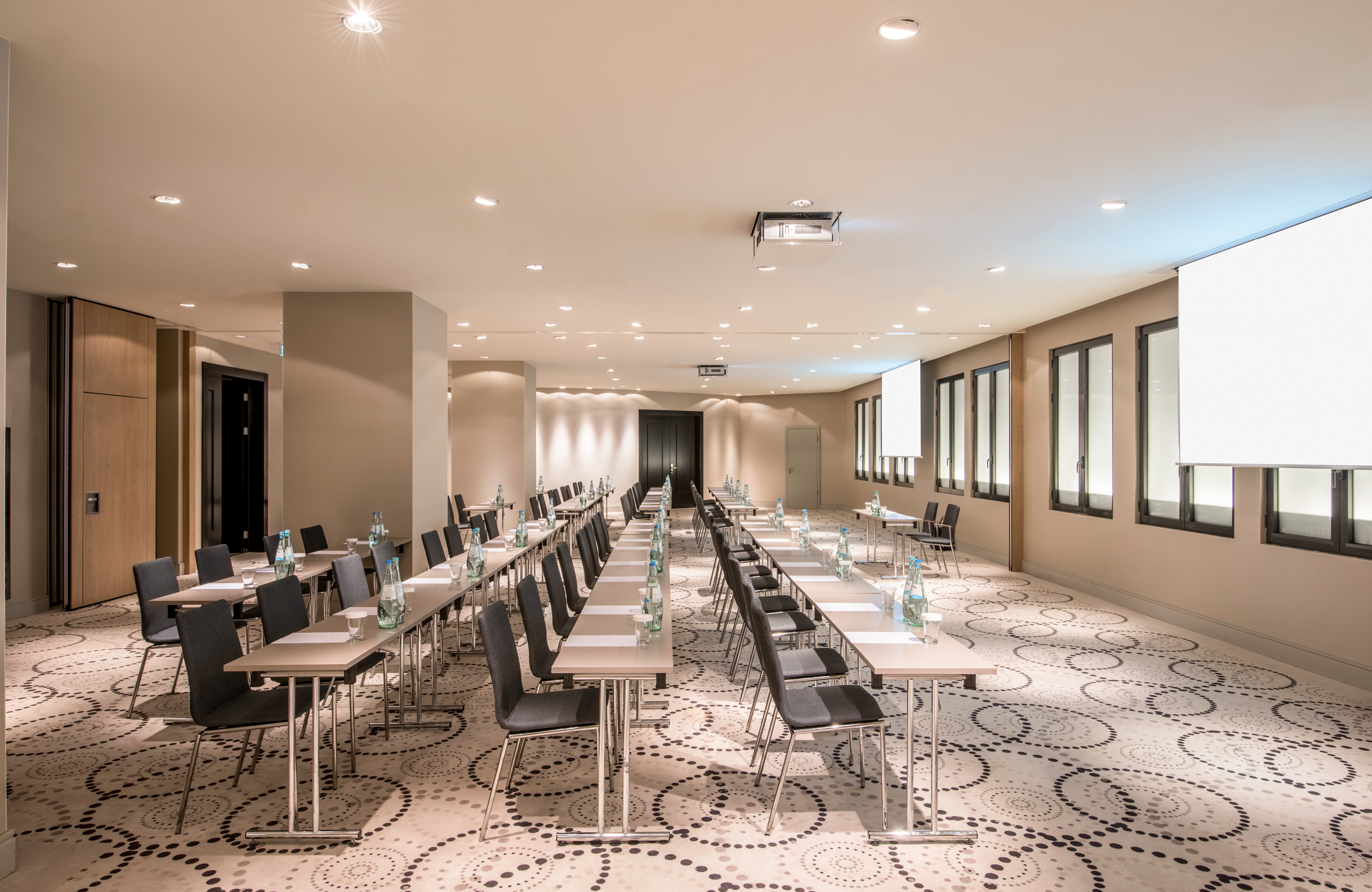 Hotel Berlin Potsdamer Platz by Leonardo Hotels 39/43