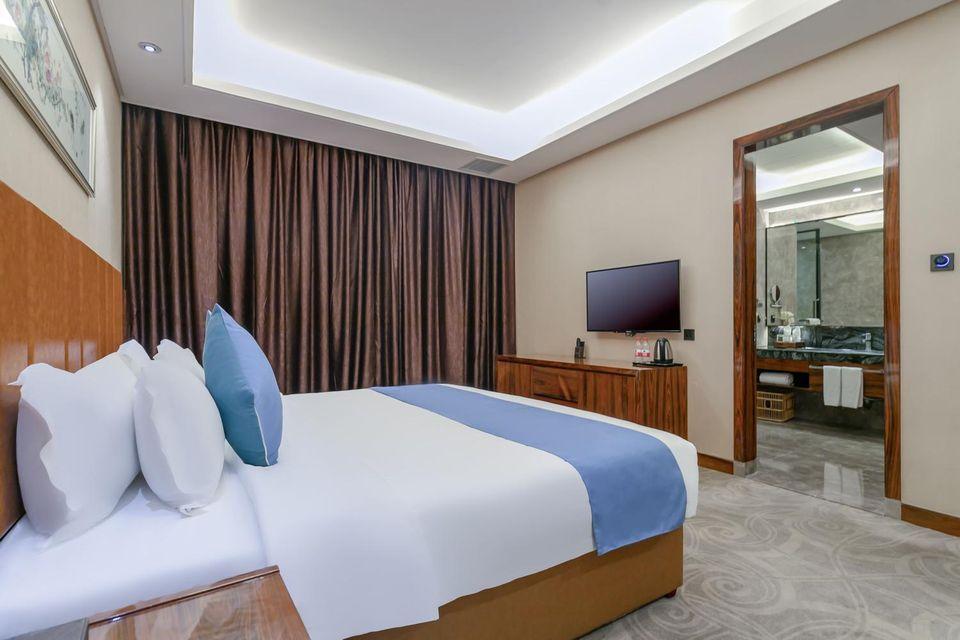 Superior, Double Bed, No Window