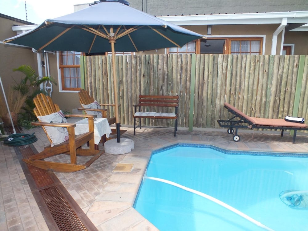 Uzuri Guesthouse 21/47