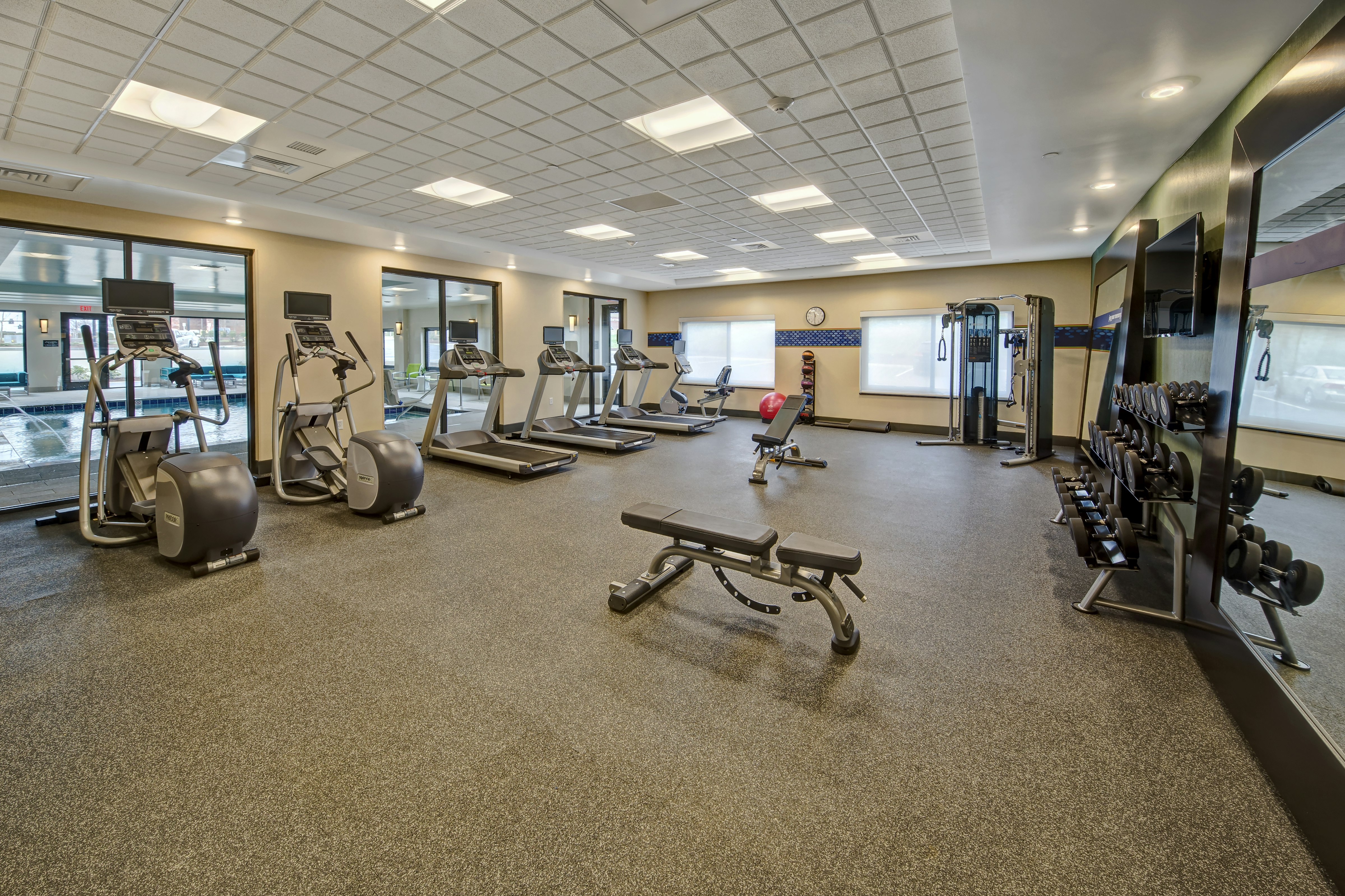 Hampton Inn And Suites Nashville Hendersonville 32/54